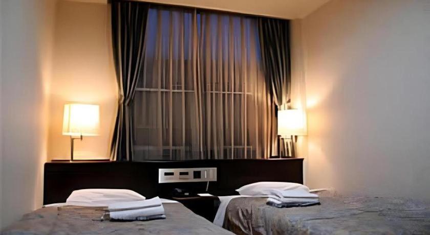 Kochi Business Hotel Bekkan Εξωτερικό φωτογραφία